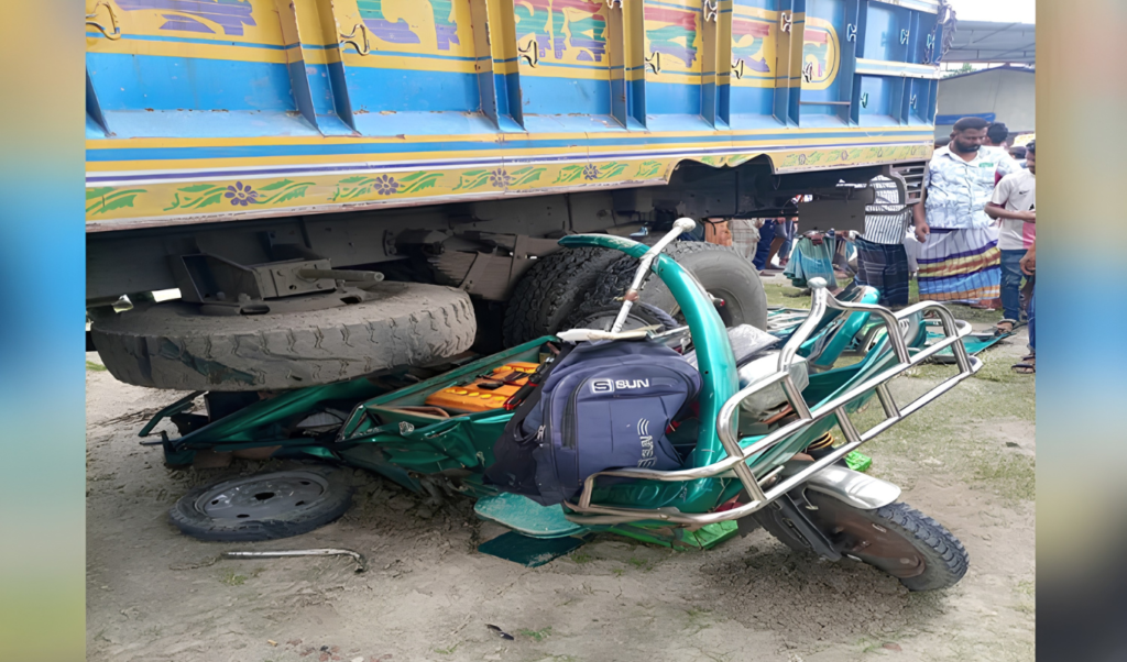 Three Dead as Lorry Collides with Auto Rickshaw in Mymensingh Three Dead as Lorry Collides with Auto-Rickshaw in Mymensingh