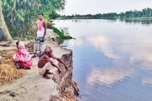 Tragic Bank Erosion Along Bangali and Karatoya Rivers Devastates Bogura Communities