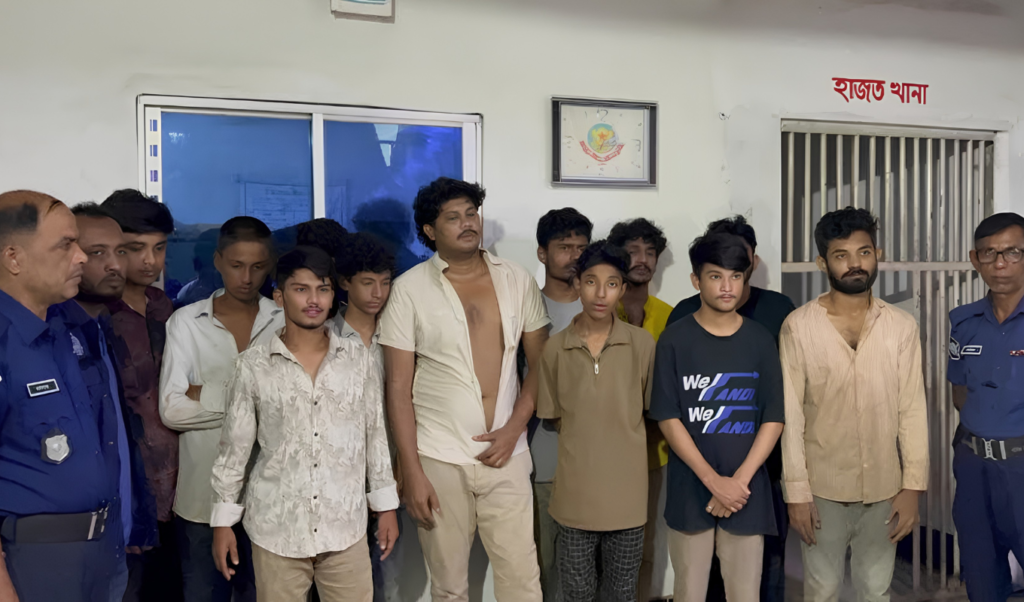 Twelve Arrested in Sonargaon Following Banned Chhatra League Demonstration Twelve Arrested in Sonargaon Following Banned Chhatra League Demonstration