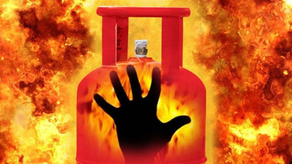 Two Die in Bhataara Cylinder Blast Two Die in Bhataara Cylinder Blast