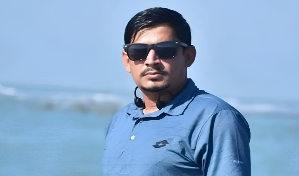 A Jubo League leader stabbed to death in Goalanda Rajbari over a dispute involving money A Jubo League leader stabbed to death in Goalanda, Rajbari, over a dispute involving money