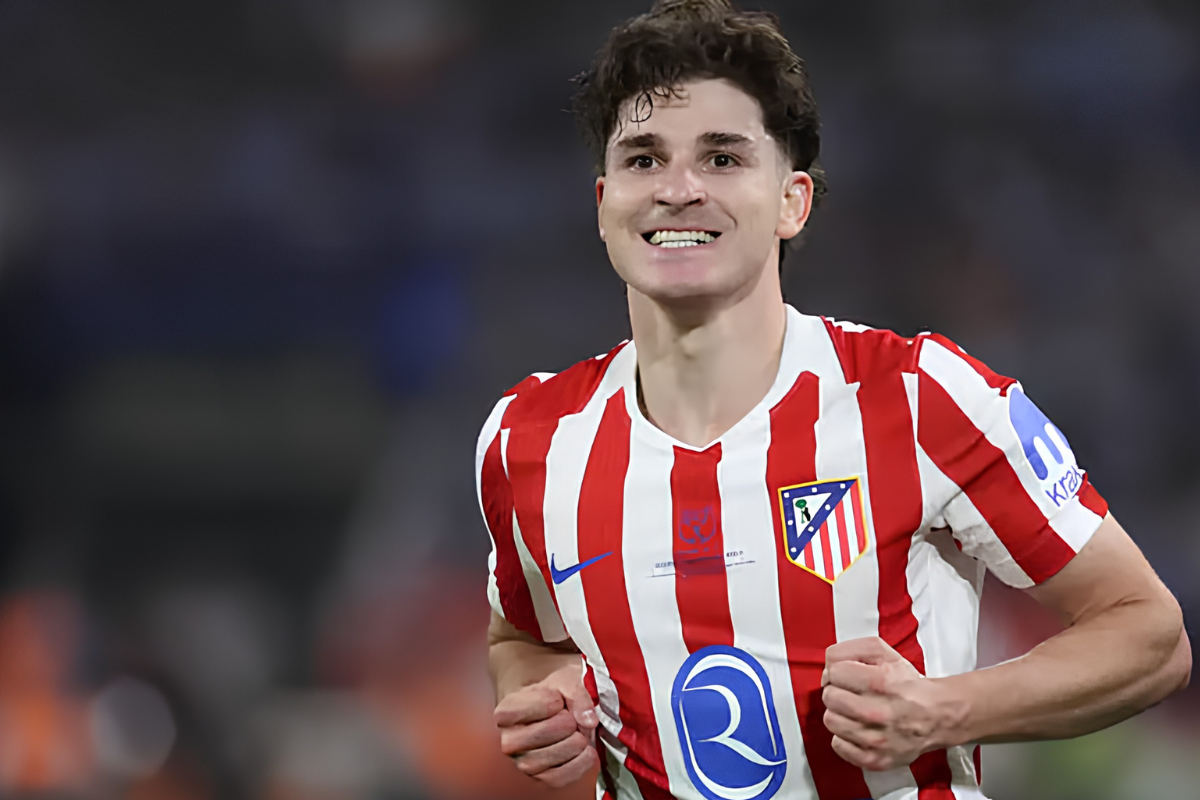 Atlético Pursue Cristian Romero to Retain Julián Álvarez