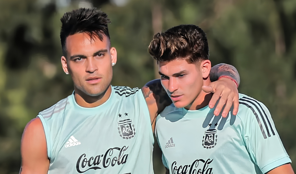 Barcelona Shift Transfer Focus to Lautaro Martínez Over Álvarez