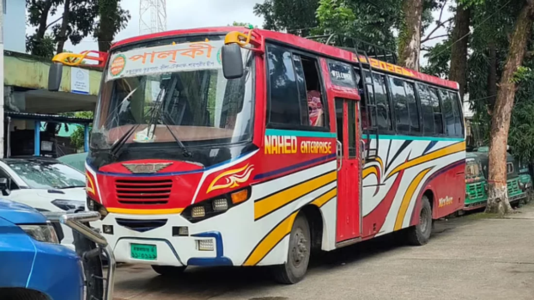 Burqa-Clad Woman’s Signal Linked to Tk5.7 Million Bus Heist