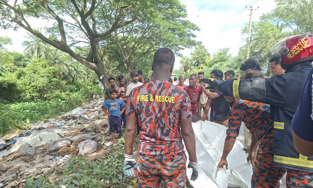 Fatal Highway Collision Claims One Life in Kaliakair 3 Fatal Highway Collision Claims One Life in Kaliakair Fatal Highway Collision Claims One Life in Kaliakair