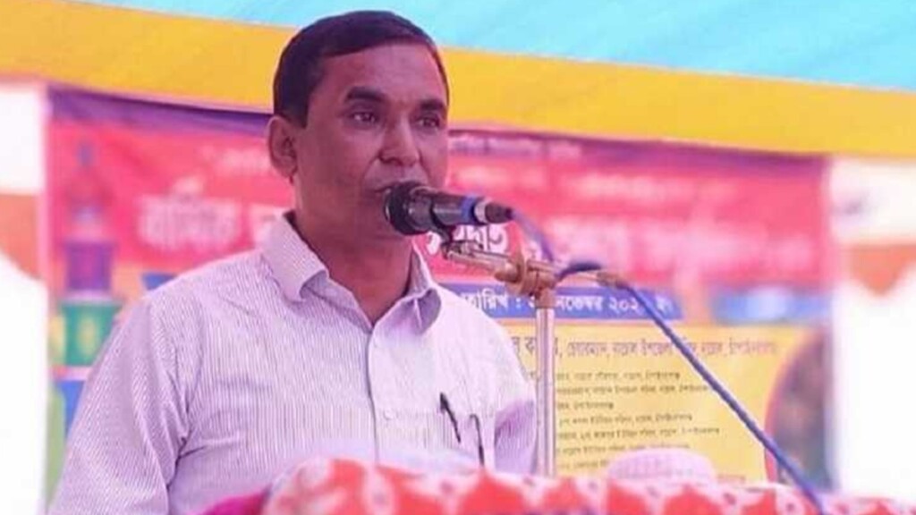 Former Nachol Upazila Chairman Abdul Kader Arrested in Chapainawabganj Former Nachol Upazila Chairman Abdul Kader Arrested in Chapainawabganj