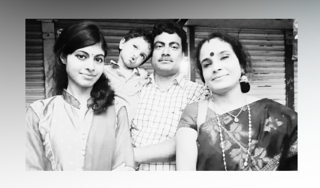 Four of Family Found Dead in Locked Rangpur Residence Four of Family Found Dead in Locked Rangpur Residence