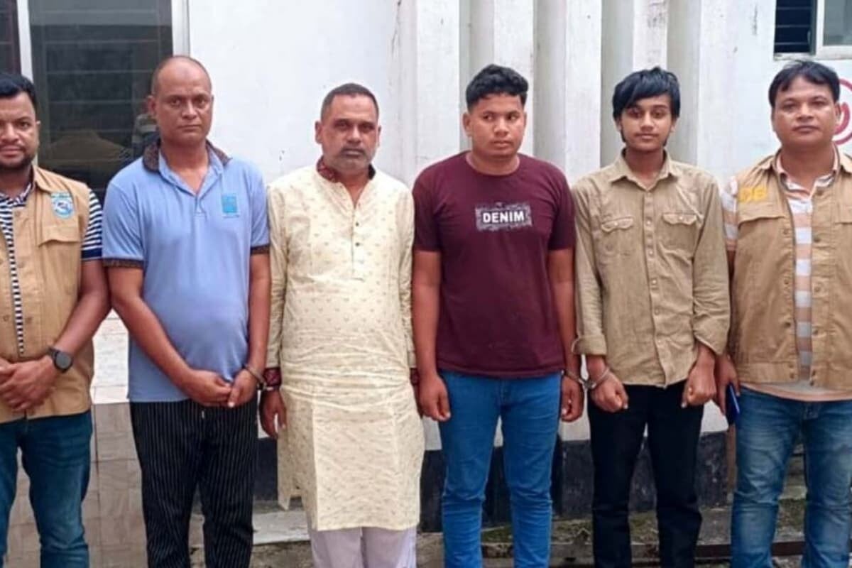 Fraud Syndicate Uncovered: Four Detained over BDT 1.7m Police Job Racket