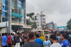 Major Fire Breaks Out At Satkhira Hospital Triggering Mass Evacuations