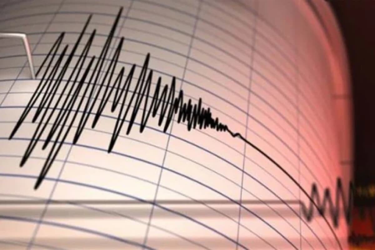 Minor 3.0-Magnitude Tremor Shakes Central Bangladesh Near Narsingdi