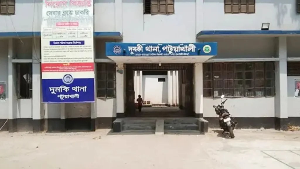 Police Recover Young Muezzins Body from Patuakhali Mosque Police Recover Young Muezzin's Body from Patuakhali Mosque