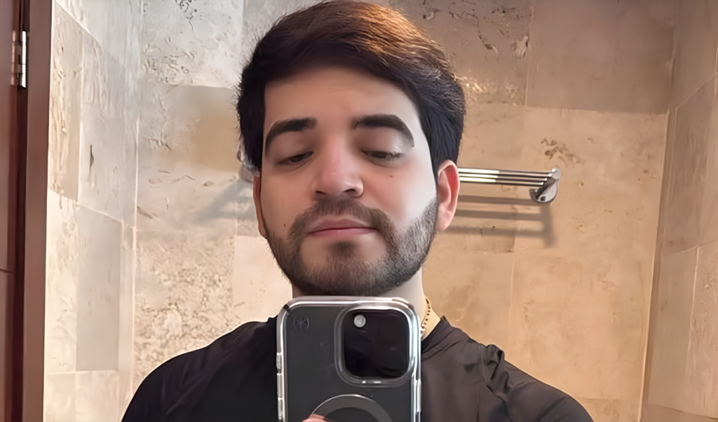 Popular Mexican TikToker Cesar Gastelum Shot Dead During Live Stream Popular Mexican TikToker César Gastélum Shot Dead During Live Stream