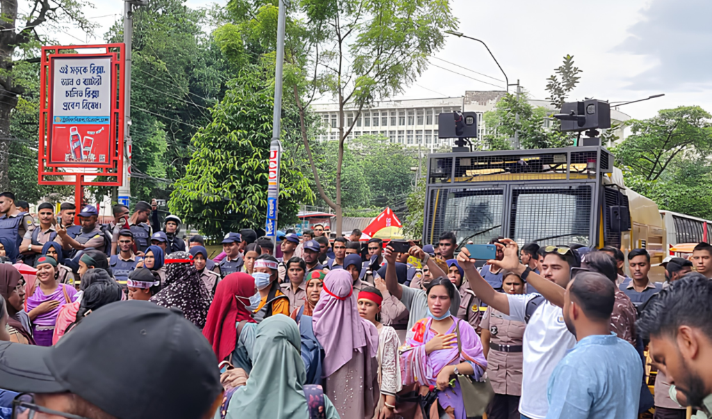 Primary Teachers End Street Demonstration Following Official Posting Announcement Primary Teachers End Street Demonstration Following Official Posting Announcement
