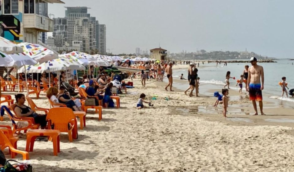 Severe Heatwave Grips Israel with Temperatures Approaching 47°C Severe Heatwave Grips Israel with Temperatures Approaching 47°C