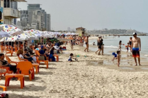 Severe Heatwave Grips Israel with Temperatures Approaching 47°C