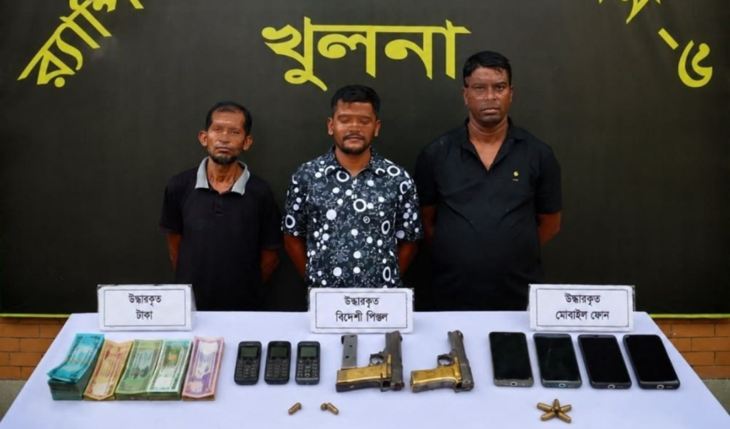 Three Members of Infamous B Company Gang Arrested in Khulna Three Members of Infamous 'B Company' Gang Arrested in Khulna
