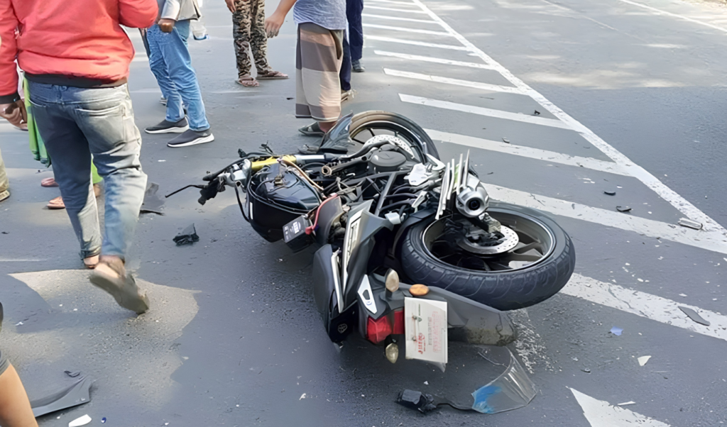 Two Dead in Tragic Shibganj Motorcycle Crash in Chapainawabganj Two Dead in Tragic Shibganj Motorcycle Crash in Chapainawabganj