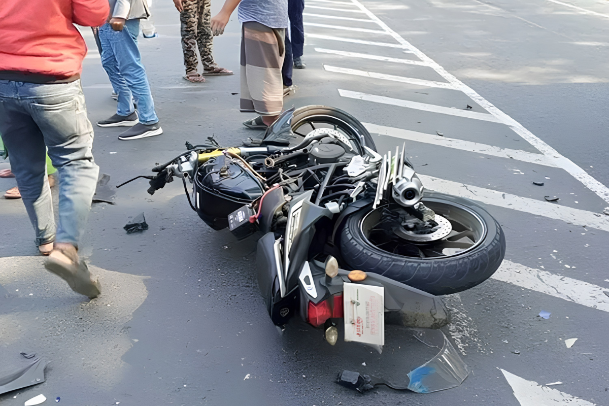 Two Dead in Tragic Shibganj Motorcycle Crash in Chapainawabganj