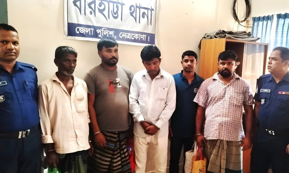 Two Union Councillors Among Five Arrested in Gambling Raid
