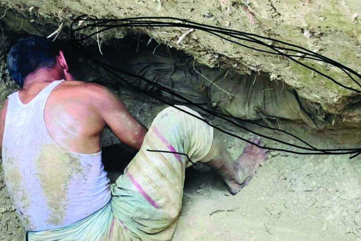 Unspoiled Remains of Husband Unearthed During Wife’s Funeral Prep in Comilla