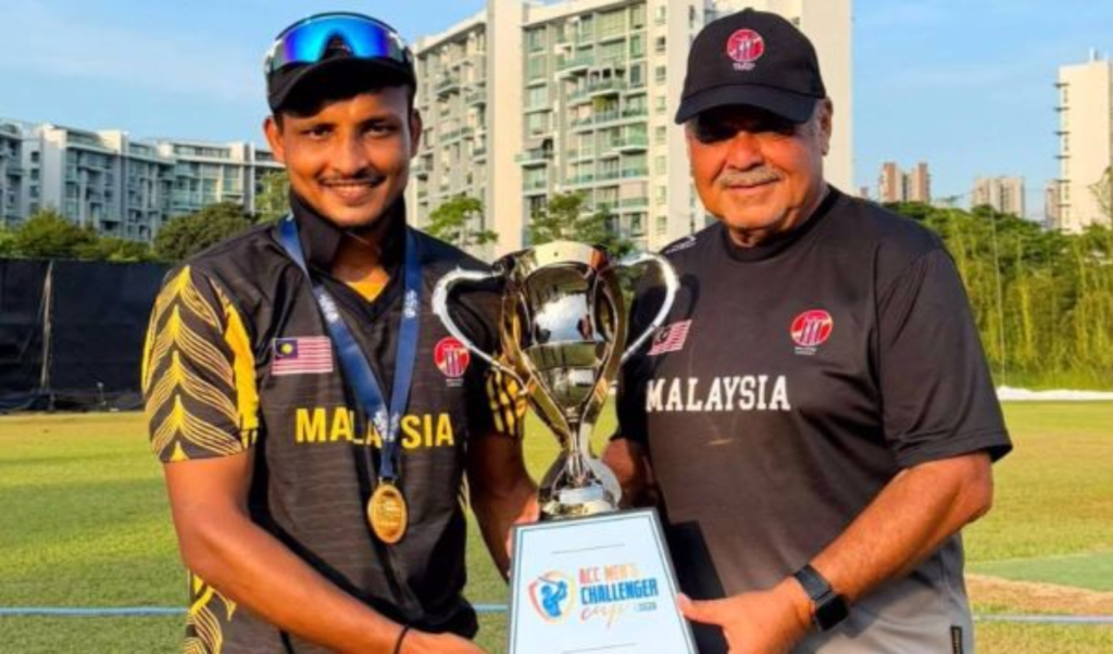 Whatmore Relishes Bangladesh Return Ahead of Key Tournament Whatmore Relishes Bangladesh Return Ahead of Key Tournament