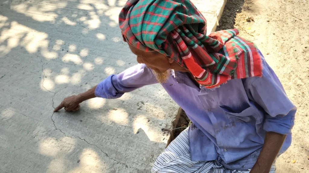 Cracks Emerge on New Taka 14 Crore Rajshahi Highway Project