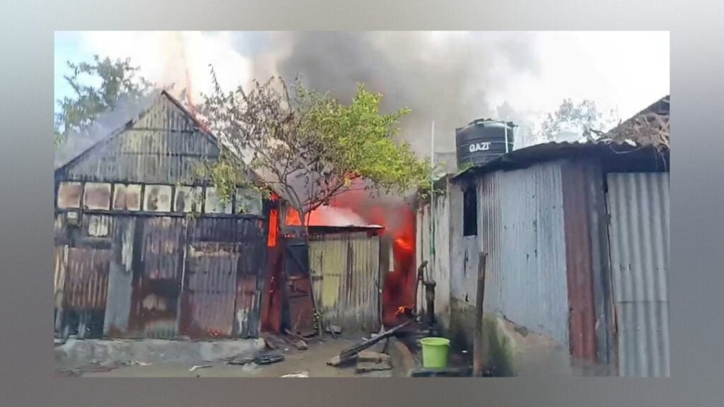 Fire Destroys 10 Homes in Brahmanbaria Village 3 Fire Destroys 10 Homes in Brahmanbaria Village