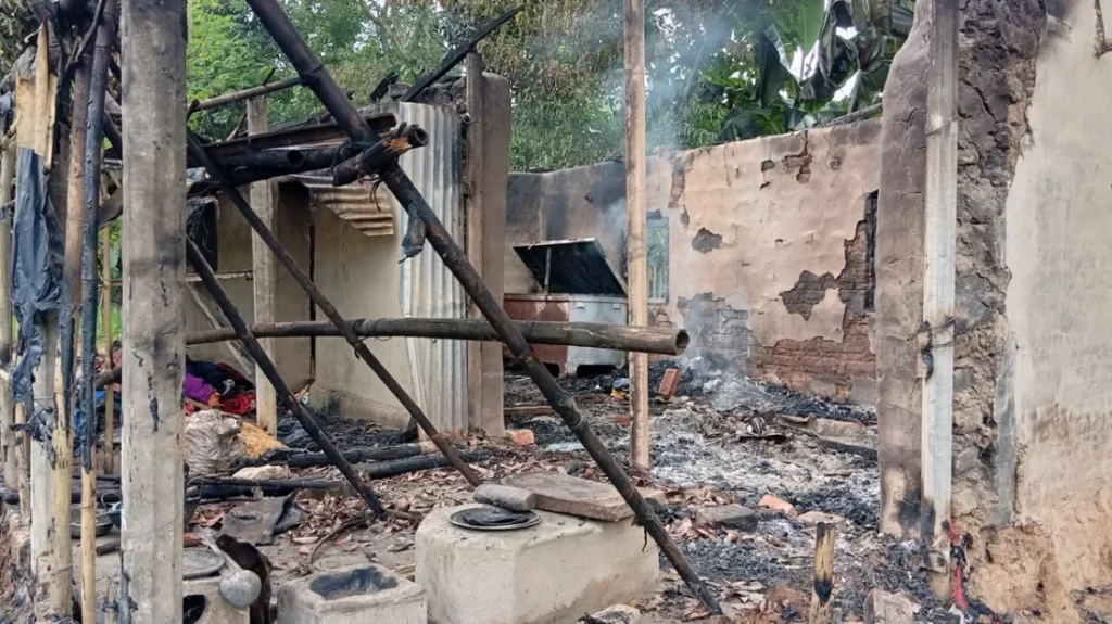 Tangail Youth Sets Fire to Grandparents’ Home Over Land