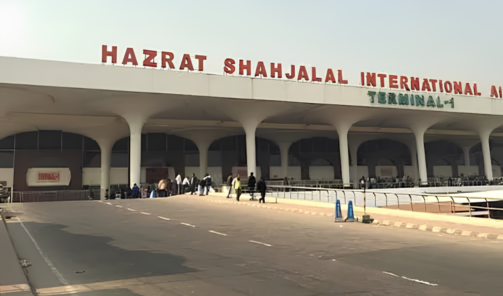 Three Arrested at Dhaka Airport with Smuggled Gold Jewellery and Electronics 3 Three Arrested at Dhaka Airport with Smuggled Gold Jewellery and Electronics