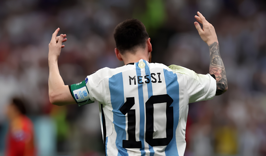 Who Will Inherit Lionel Messi's Iconic Number 10 Shirt? 3 Who Will Inherit Lionel Messi's Iconic Number 10 Shirt