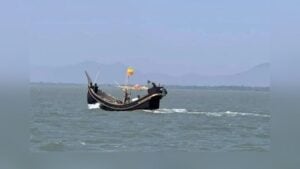 15 Bangladeshi Fishermen Face Six Months in Myanmar Prisons