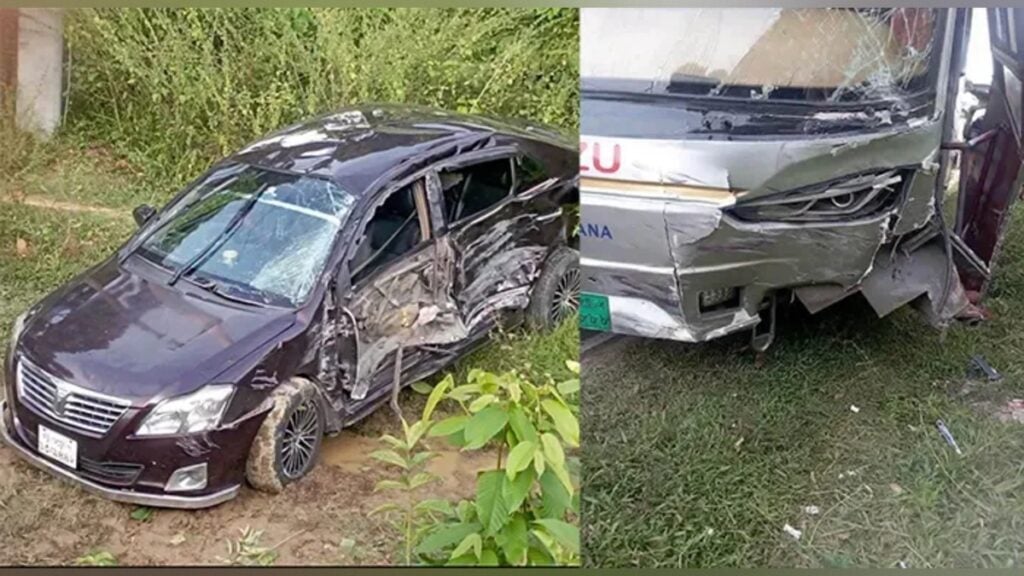Child and Woman Killed in Head-on Crash in Chakaria