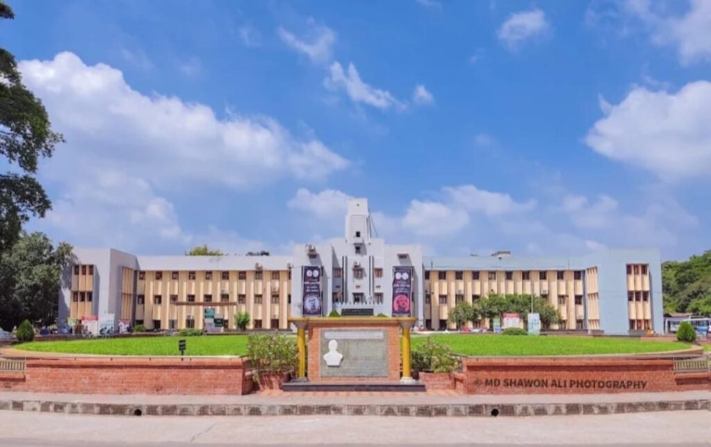 Dhaka Reunion to Bring Together 1,500 Rajshahi University Alumni 3 Dhaka Reunion to Bring Together 1,500 Rajshahi University Alumni