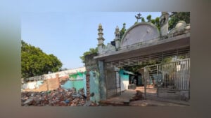 Eviction Notice Threatens Delhi Mosque With 150-Year History