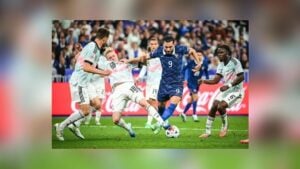 France Turn Defeat Into Stunning 14-Minute Rout