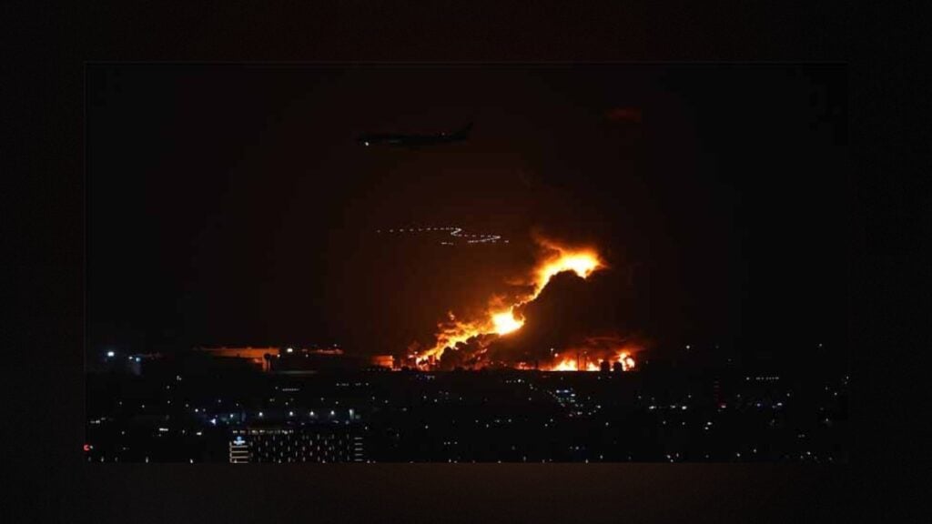 Houthis Claim Missile and Drone Strikes on Saudi Oil Facilities