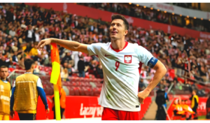 Lewandowski Breaks Ronaldo's Record as Poland Thrash Romania