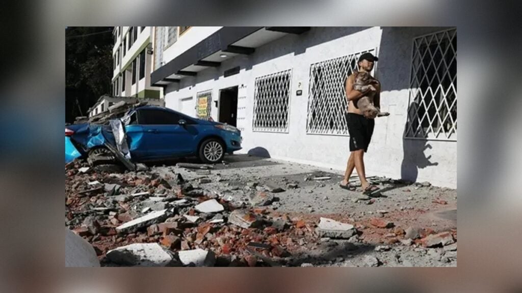 Powerful Earthquake Shakes Panama, Disrupting Power and Transport