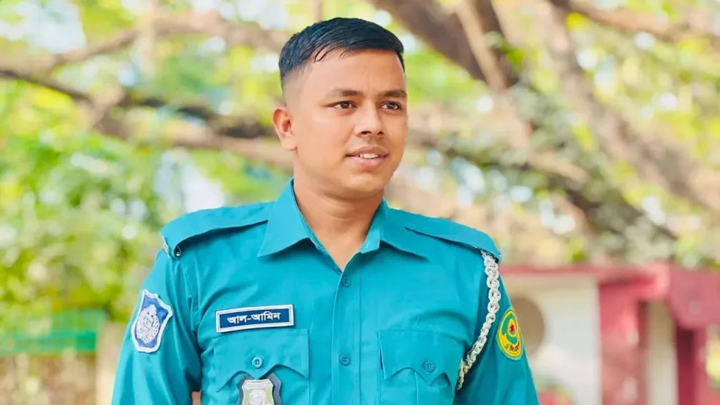 Tragedy in Chittagong as Police Officer Dies Pursuing Snatcher 2 Tragedy in Chittagong as Police Officer Dies Pursuing Snatcher