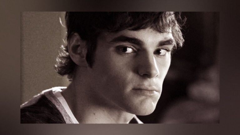 ‘Breaking Bad’ Star RJ Mitte Dies at 34, Fans Mourn His Loss
