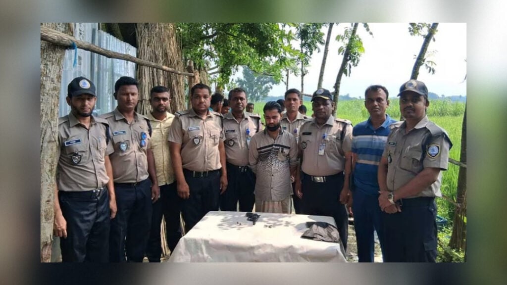 ‘Kala Manik’ Arrested in Rajbari with Revolver and Bullets