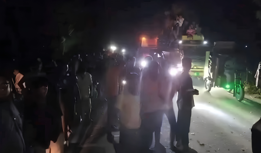 Elderly Passenger Killed as Freight Truck Hits Easybike in Joypurhat 2 Elderly Passenger Killed as Freight Truck Hits Easybike in Joypurhat
